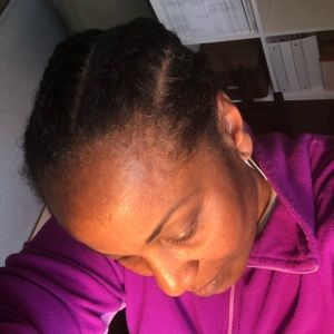 Meet your Posher, Yvette